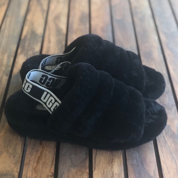 UGG fluff yaeh slide size 8 black - Picture 5 of 8